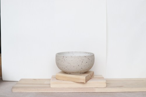 park bench ceramics. dubenėlis white