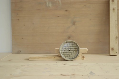 park bench ceramics. muilinė in grid