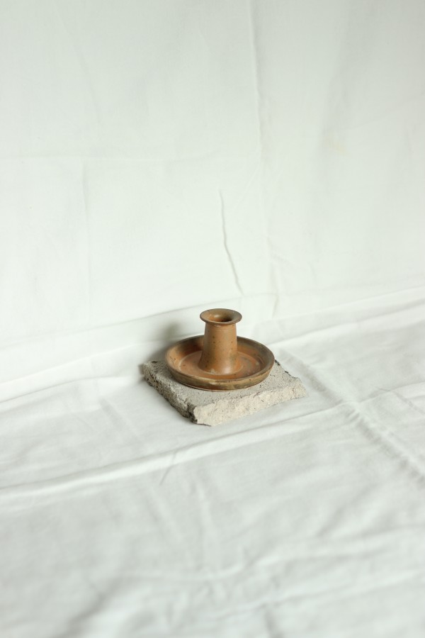 park bench ceramics. žvakidė