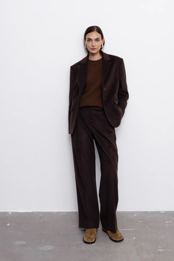 robi agnes. Celine švarkas puspaltis