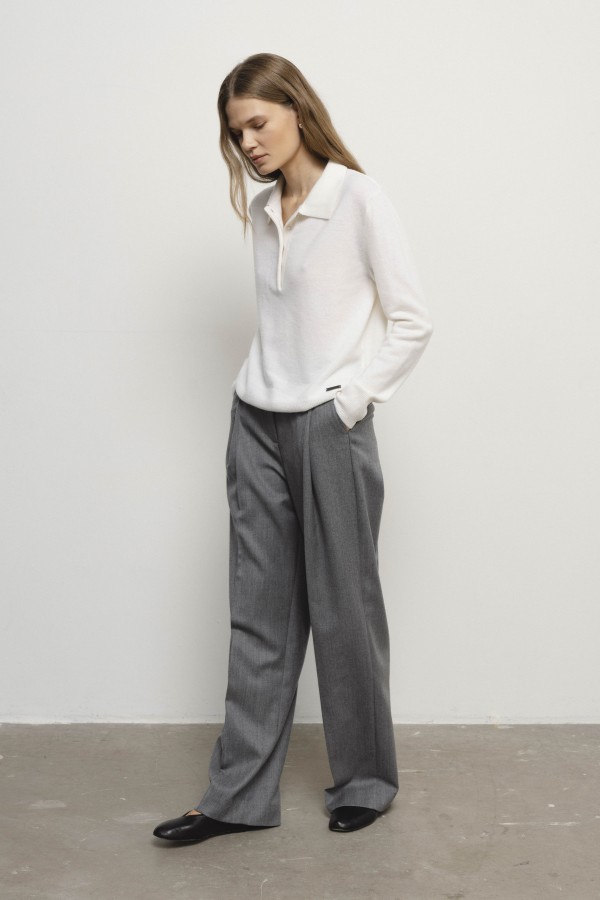 robi agnes. CHARLOTTE palaidinė balta