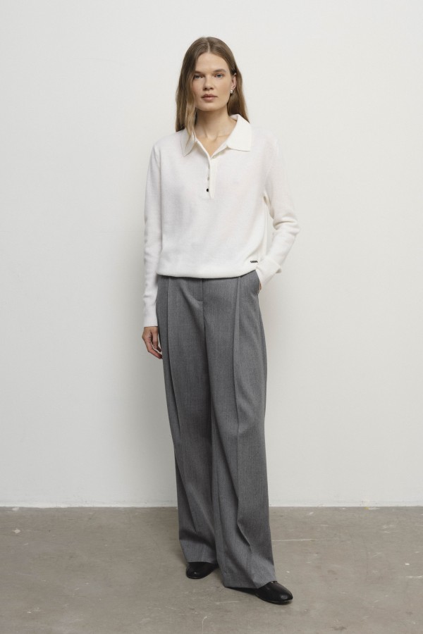 robi agnes. CHARLOTTE palaidinė balta