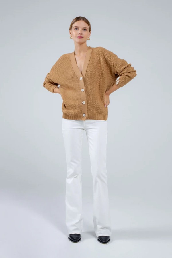 Robi Agnes. Kardiganas juliet camel 