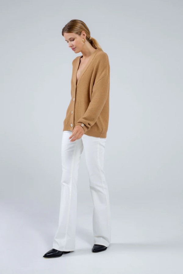 Robi Agnes. Kardiganas juliet camel 