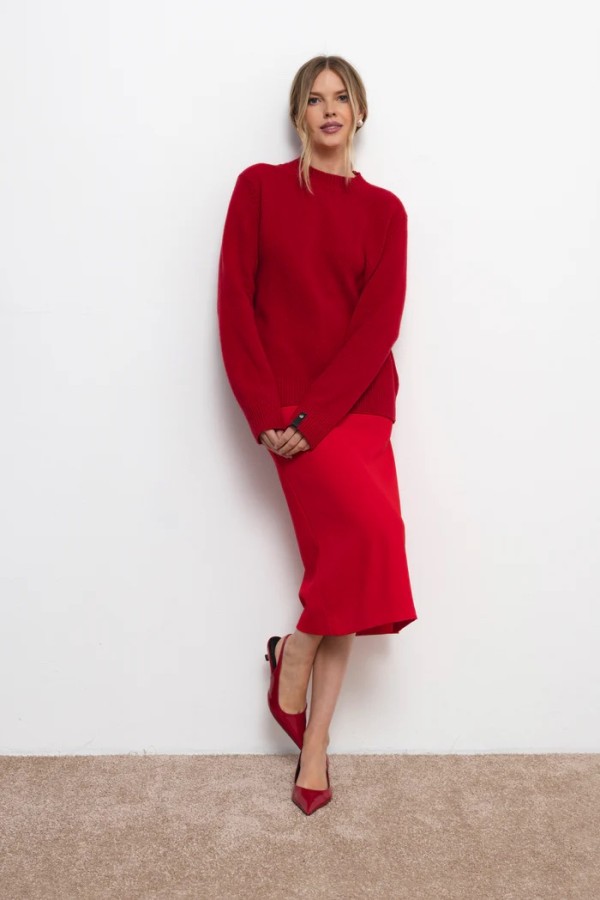 robi agnes. Lea megztinis raudonas