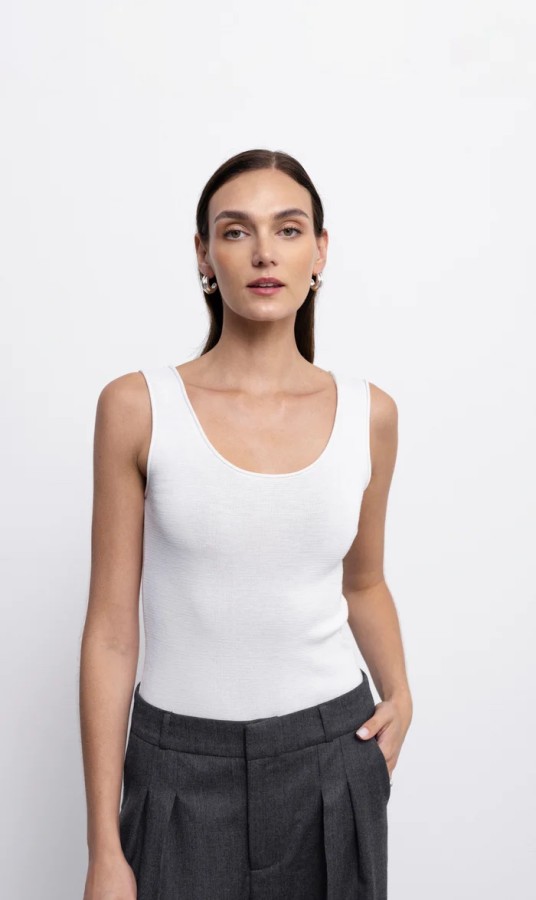 robi agnes. Mia palaidinė balta robi agnes. Mia palaidinė balta