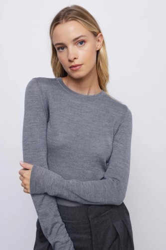 ROBI AGNES. palaidinė LINA pilka