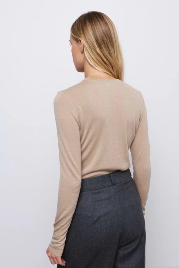 ROBI AGNES. palaidinė LINA Smėlinė