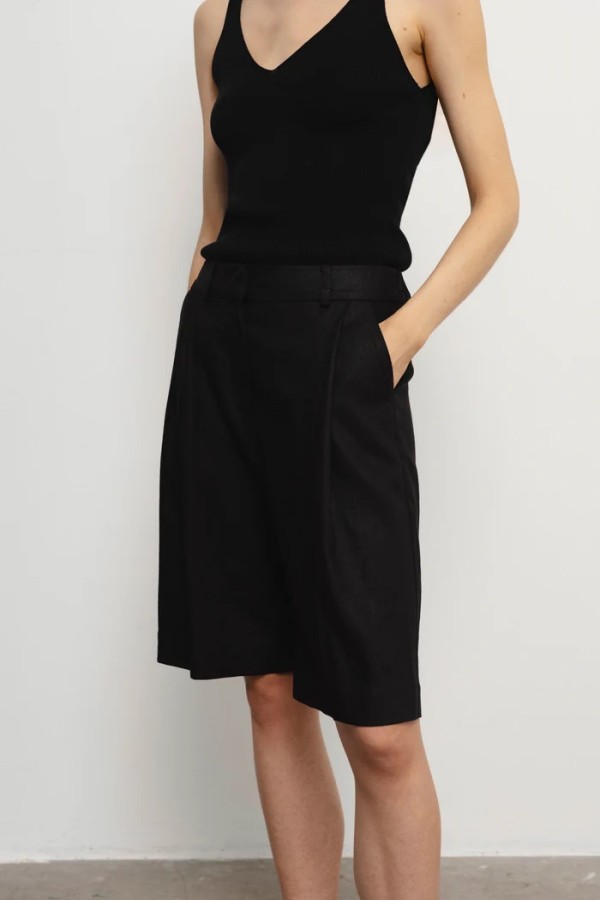 robi agnes. ROSE šortai black 