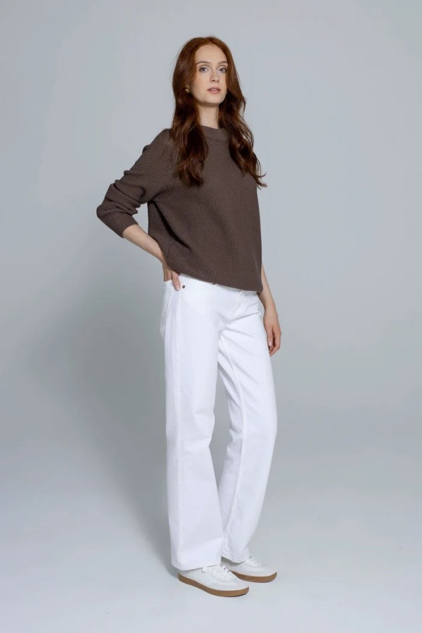 Robi agnes. Suzy megztinis rudas