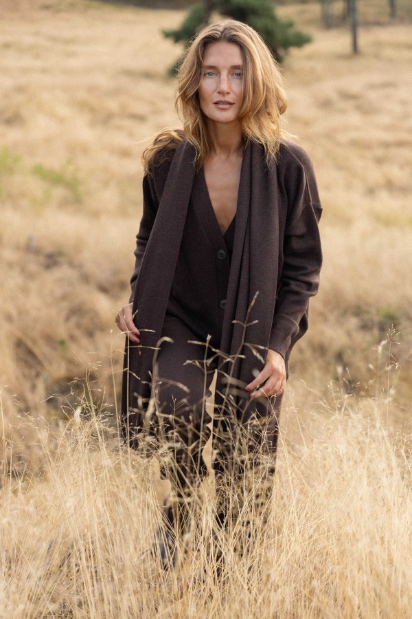 Salanida. Bene merino siaustinis Šokoladas