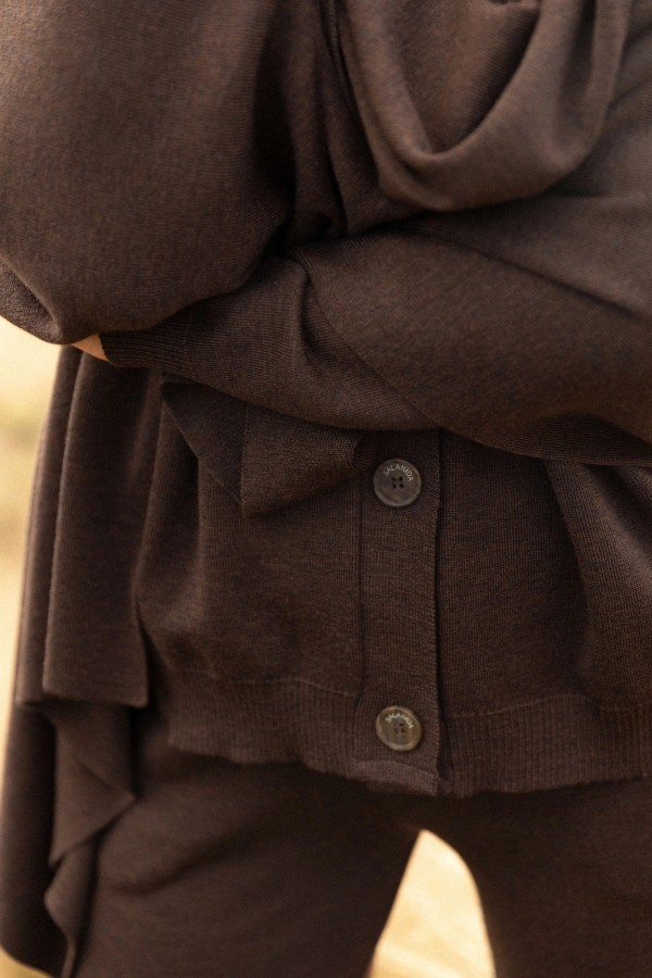 Salanida. Bene merino siaustinis Šokoladas