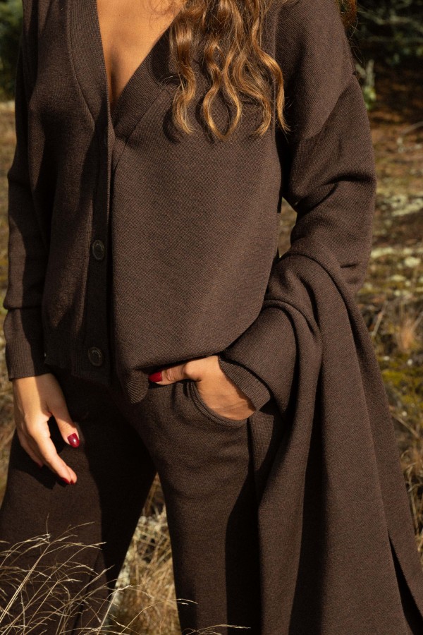 Salanida. Bene merino siaustinis Šokoladas