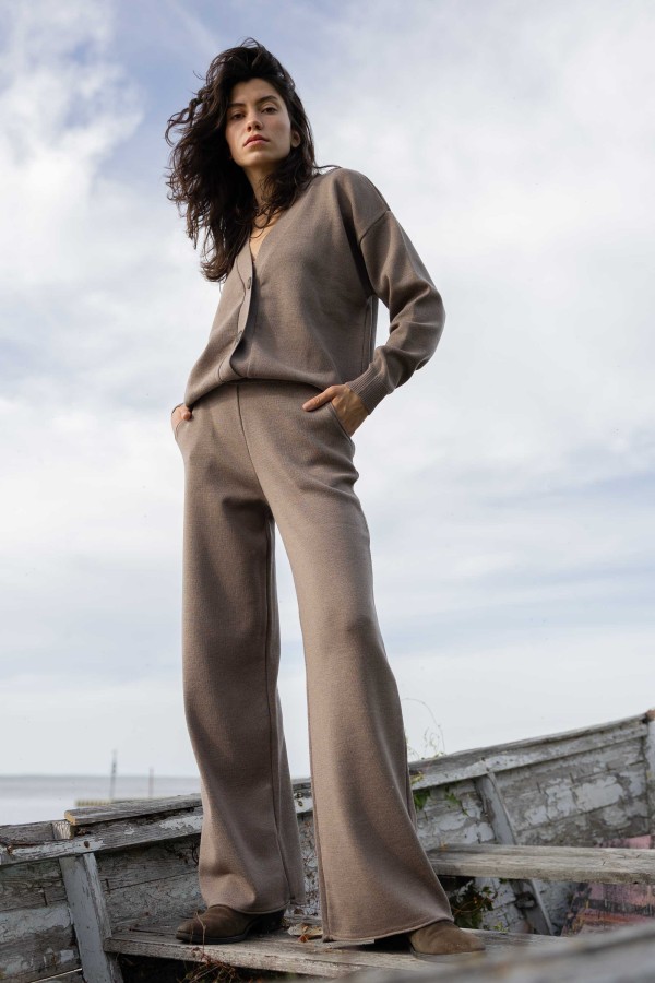 Salanida. Bene plačios merino kelnės Taupe Salanida. Bene plačios merino kelnės Taupe