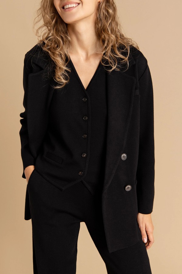 SALANIDA. FORZA MEGZTAS MERINO ŠVARKAS