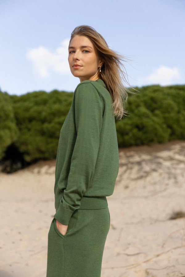 salanida. Galante merino polo palaidinė Žalia alyvuogė