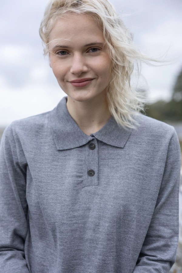 Salanida. Galante palaidinė Šviesiai pilka