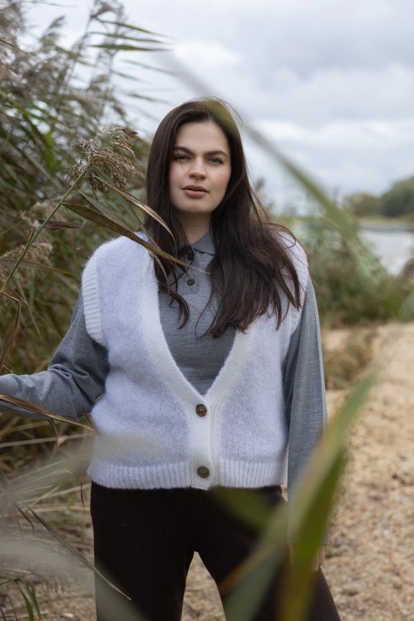 salanida. Melody moheros liemenė