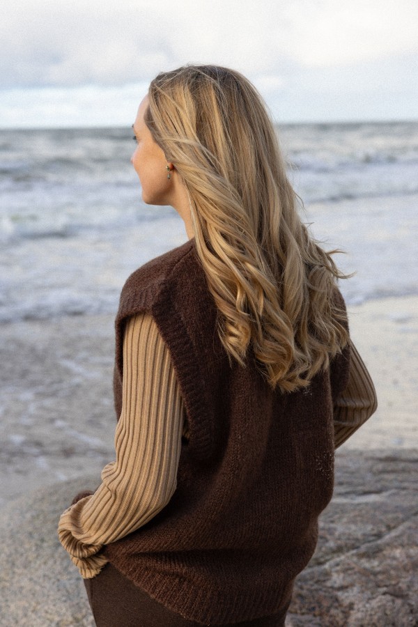 salanida. Melody moheros liemenė Šokoladas