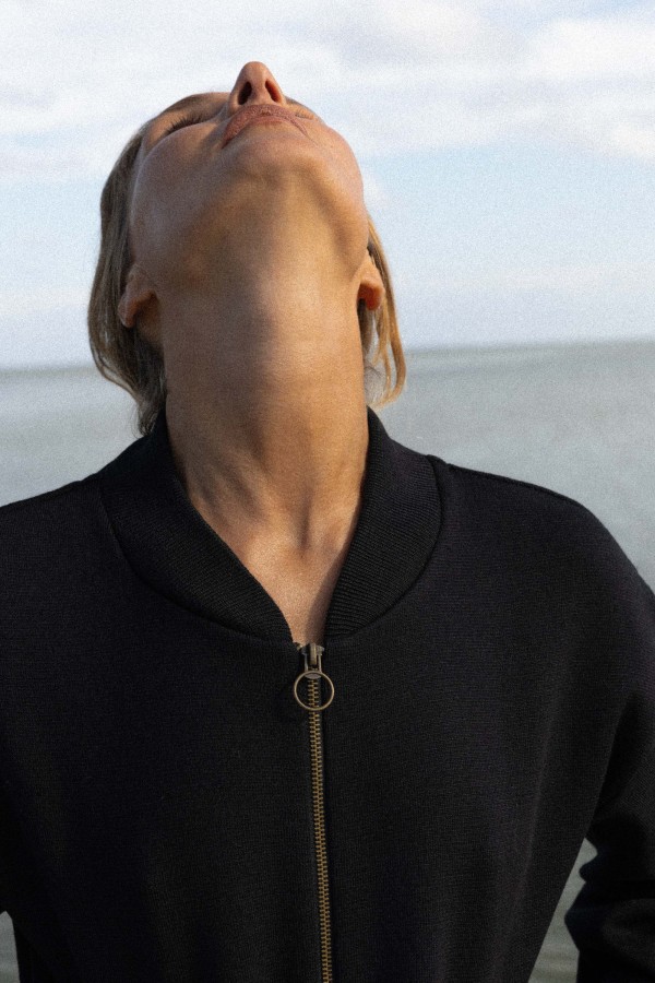 SALANIDA. Onda bomber stiliaus švarkas 