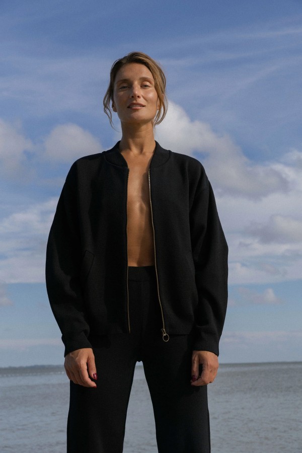 SALANIDA. Onda bomber stiliaus švarkas 