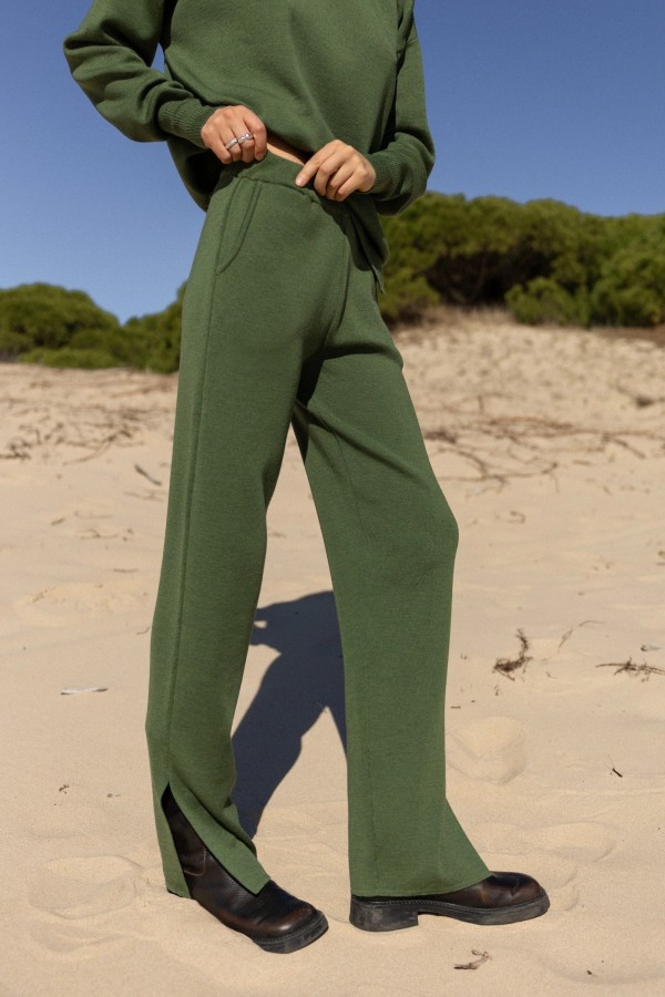 Salanida. Ora megztos merino kelnės Žalia alyvuogė Salanida. Ora megztos merino kelnės Žalia alyvuogė