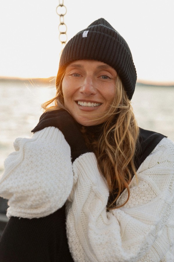 salanida. Rotondo merino unisex kepurė juoda salanida. Rotondo merino unisex kepurė juoda