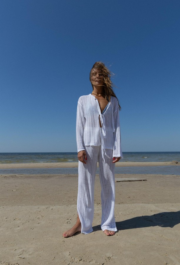 Salanida. Sole megztos lino kelnės Balta Salanida. Sole megztos lino kelnės Balta