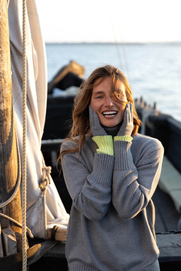 salanida. Via Merino pirštinės Šviesiai Pilka salanida. Via Merino pirštinės Šviesiai Pilka