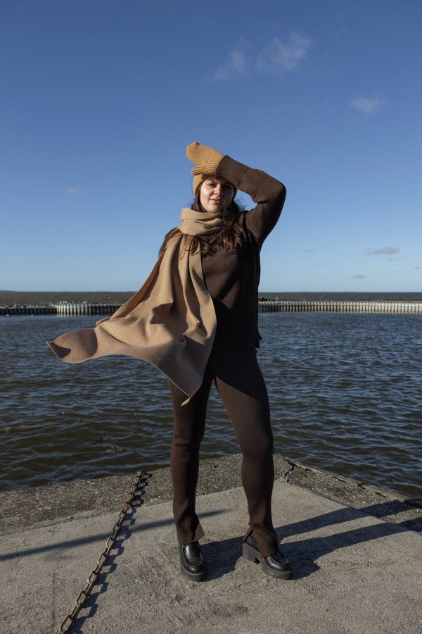 Salanida. Via Merino vilnos šalikas Smėlis Salanida. Via Merino vilnos šalikas Smėlis