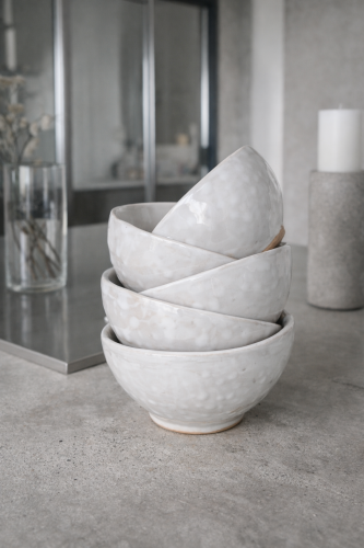 Sense of calm ceramics. dubuo