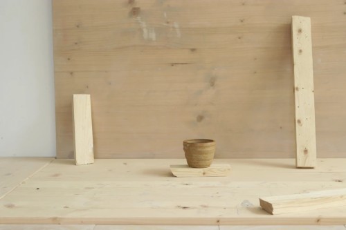 park bench ceramics. Swirly puodelis in maple