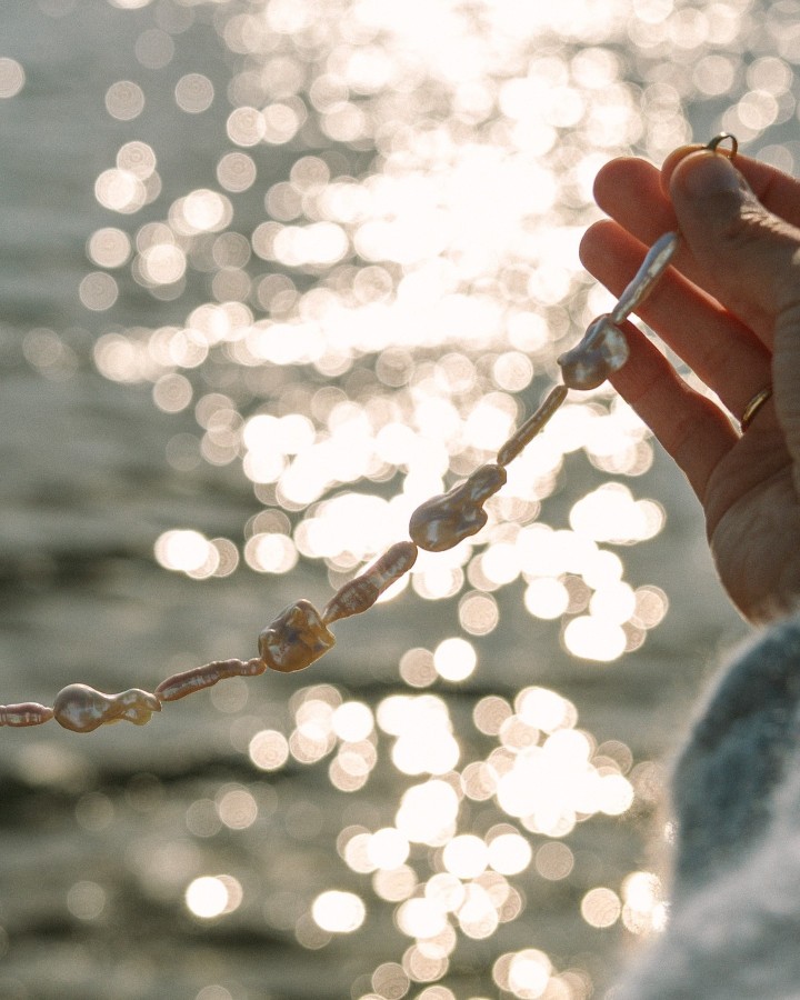 ugnes story. PRIGLUDĘS BAROKINIŲ PERLŲ VĖRINYS