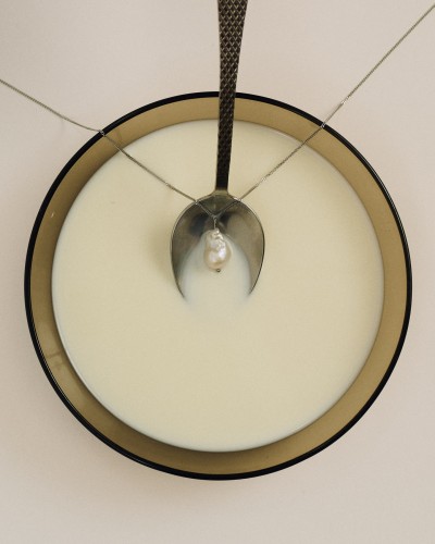 ugnes story. ILGA SMULKI GRANDINĖLĖ SU BAROKINIU PERLU