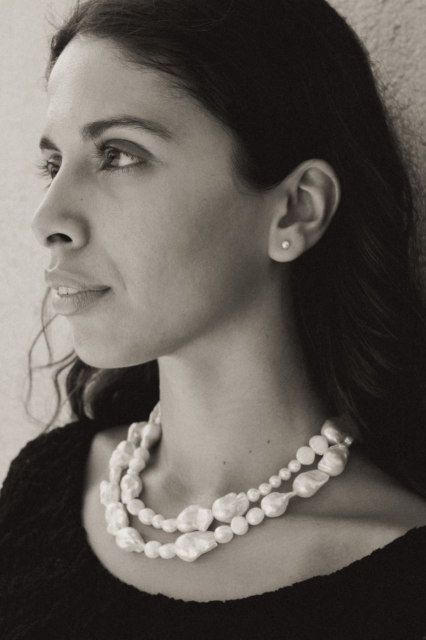 ugnes story. MINIMALISTINIAI APVALIŲ PERLŲ AUSKARAI