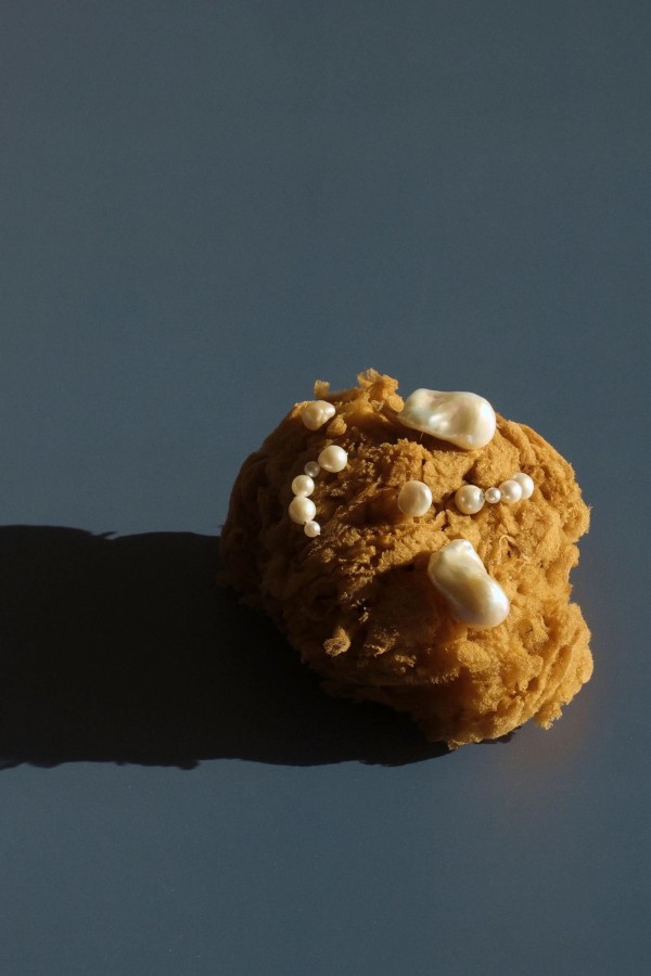 ugnes story. VESTUVINIAI PERLŲ AUSKARAI