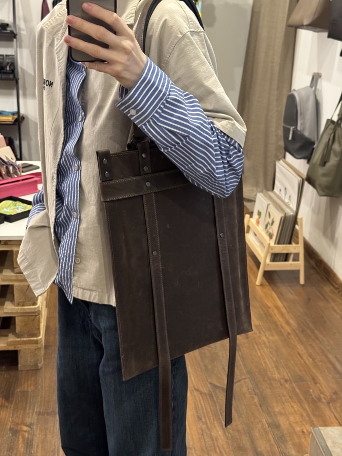 URBANHOLIC. Rankinė tote bag