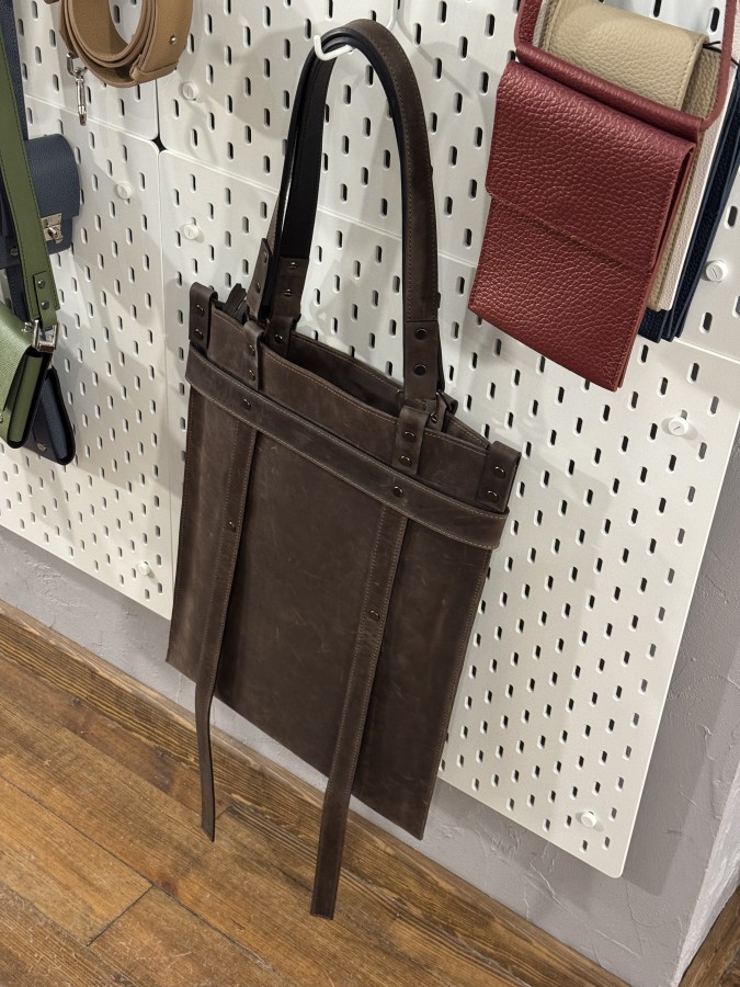 URBANHOLIC. Rankinė tote bag