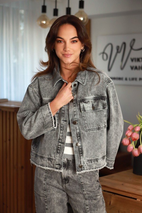 V&V. Amigo džinso švarkas