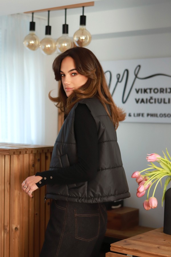 V&V. Anyžius striukinė liemenė