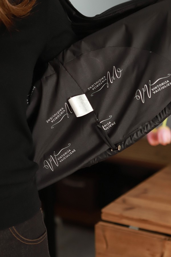 V&V. Anyžius striukinė liemenė