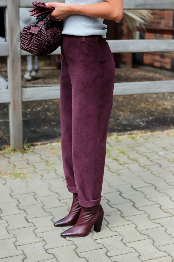 V&V. Bordeaux velveto kelnės V&V. Bordeaux velveto kelnės