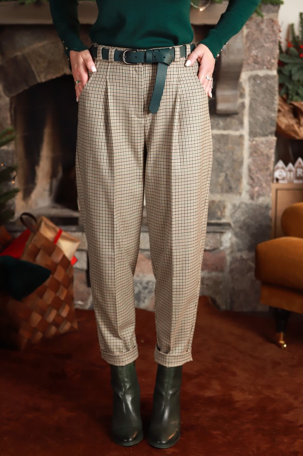 V&V. Jingle joy kelnės