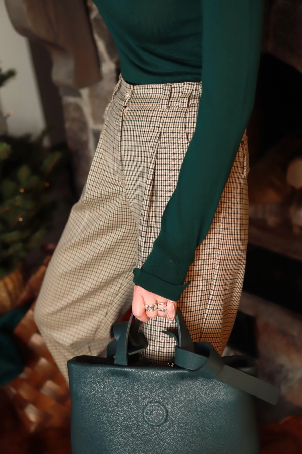 V&V. Jingle joy kelnės