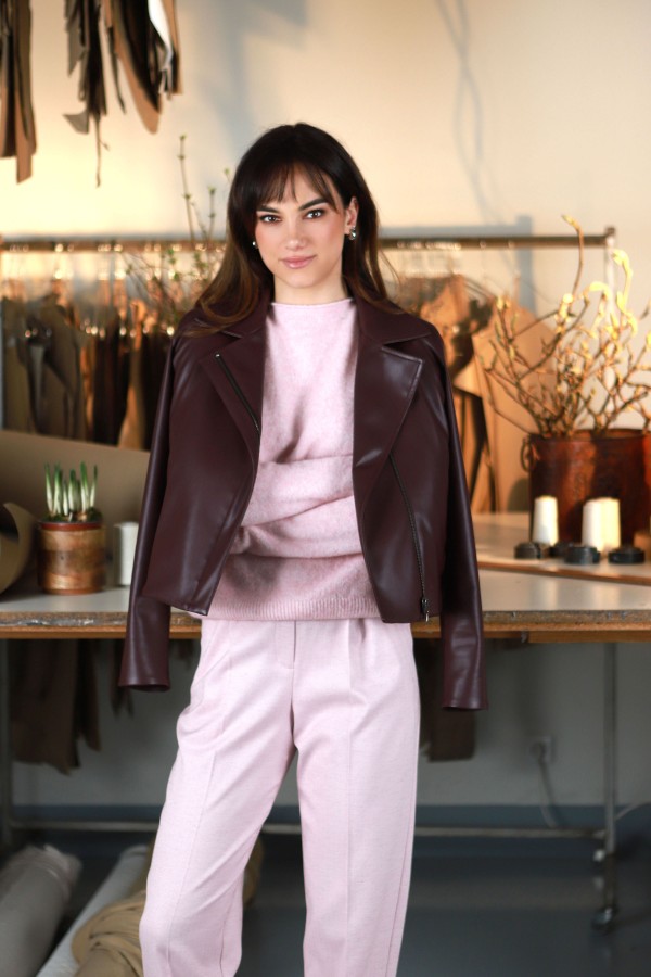 V&V. Maroon eko odos striukytė