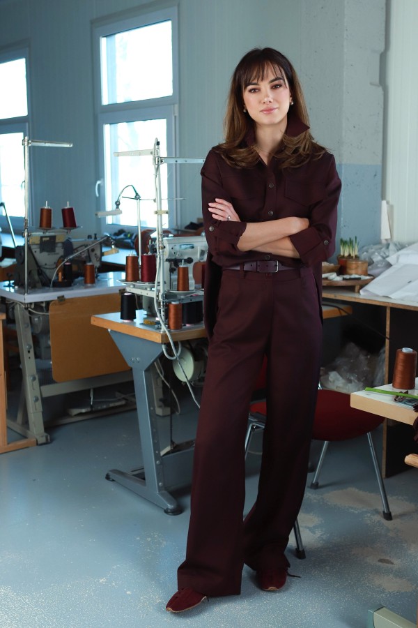 V&V. Merlot‘as marškinių tipo švarkas