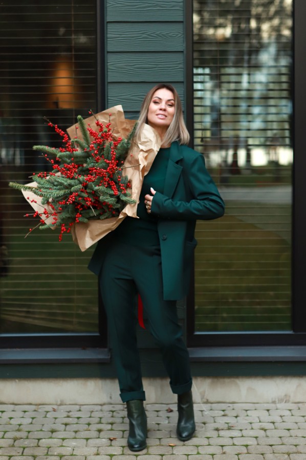 V&V. SMARAGDAS kelnės