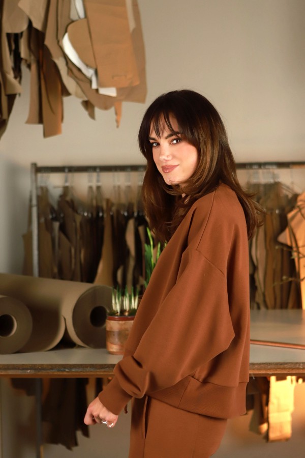 V&V. Spicy džemperis