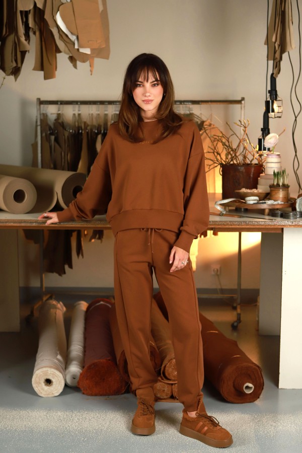 V&V. Spicy džemperis