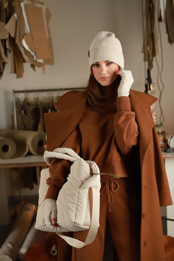 V&V. Spicy džemperis